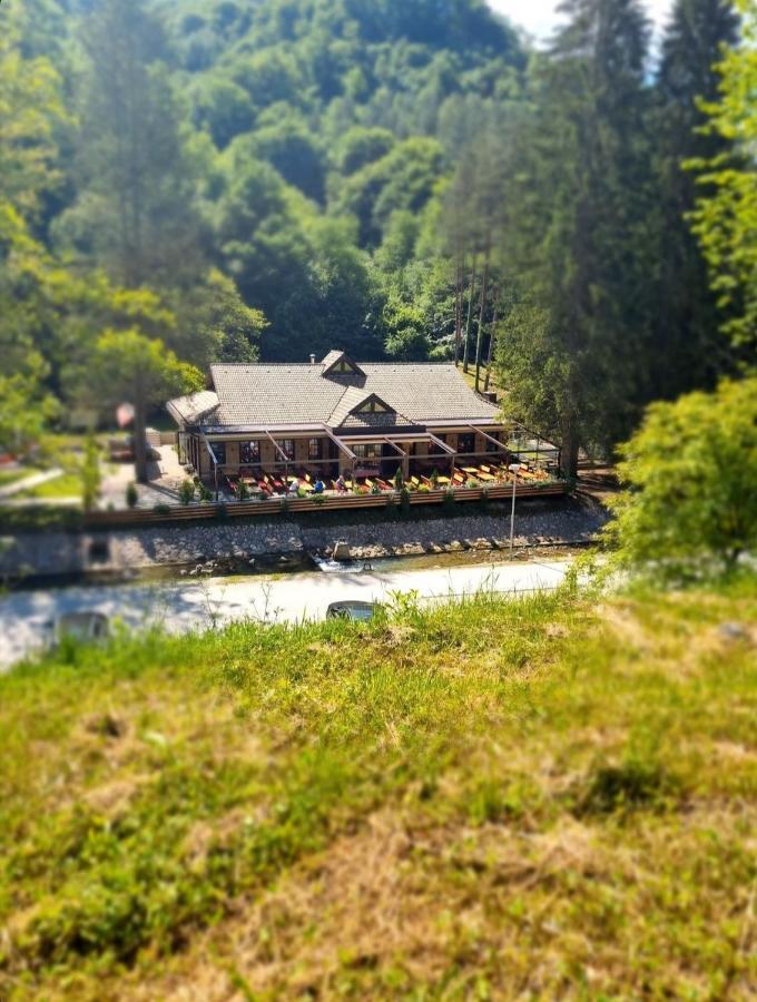 Anin Dvor Sekovici Exterior foto